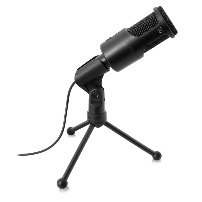 Top Podcast microphone connection EWENT